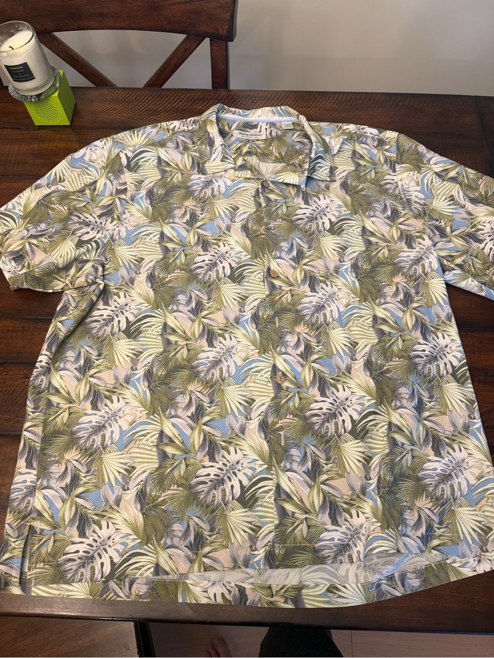 Men's Tommy Bahama XXL Tropical Leaf Short-Sleeve Shirt in Green